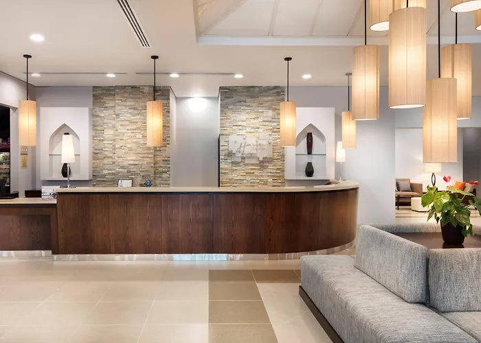 Holiday Inn Express Safa Park By Ihg