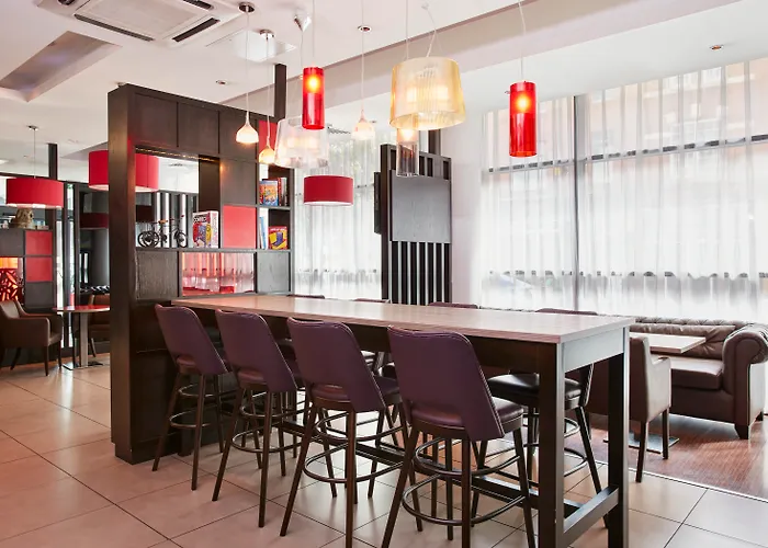 Hotel nahe College: Ibis Belfast City Centre