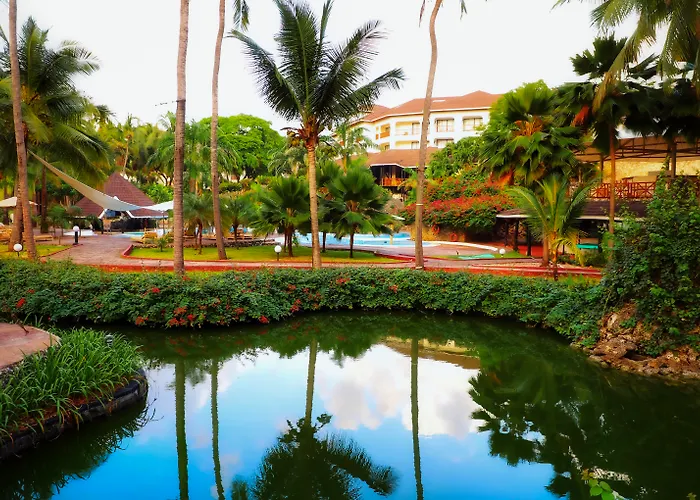 Familienhotel: Diani Reef Beach Resort & Spa - Your Beachfront Bliss Awaits
