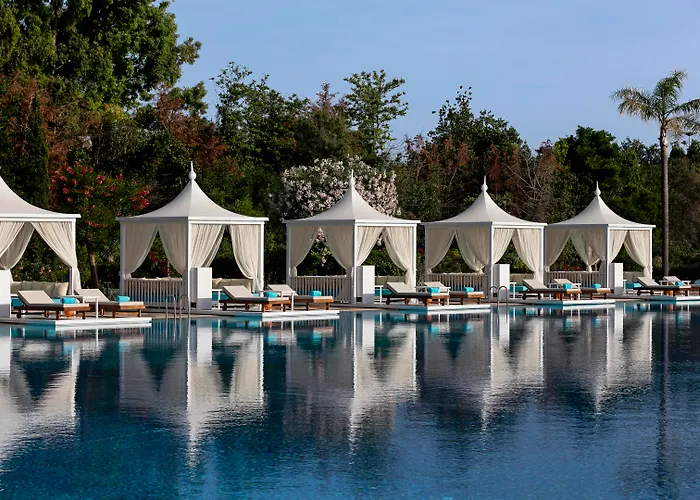 Resort: Mardan Palace