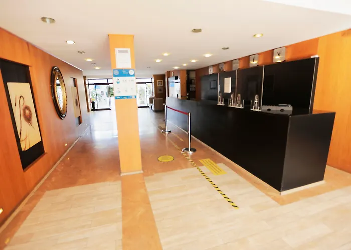 Club Munamar Beach Resort Hotel