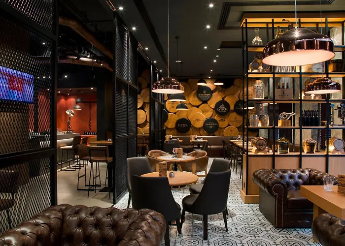 Golf Hotel: Pearl Rotana Capital Centre