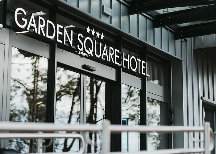  Garden Square