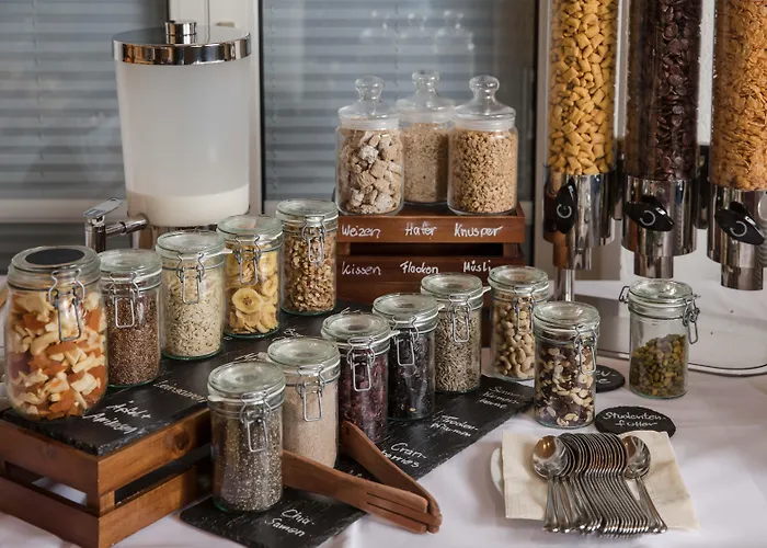 Strandhotel: Hotel Linderhof