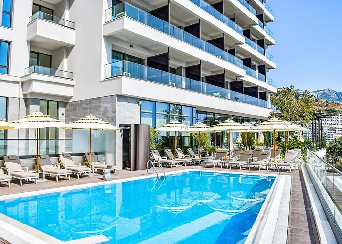 4-Sterne-Hotel: Katamare Hotel