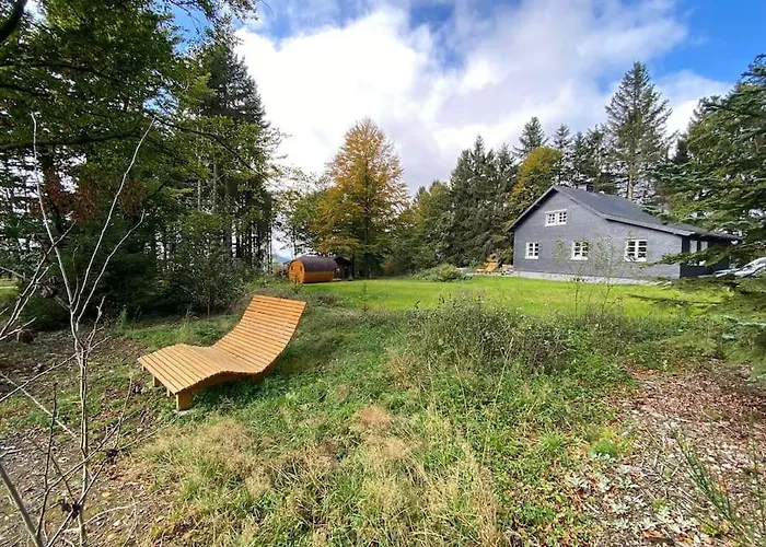 Ferienhaus Asten-Lodge