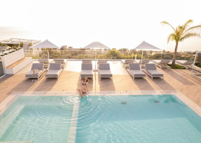 Midenza Seaside & Nature Retreat