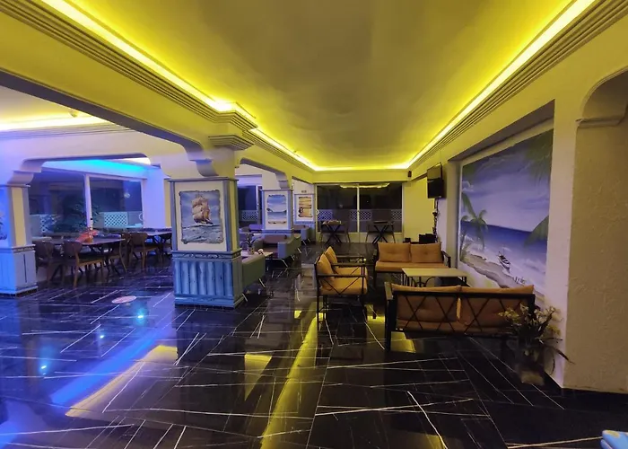  Maldives Apart