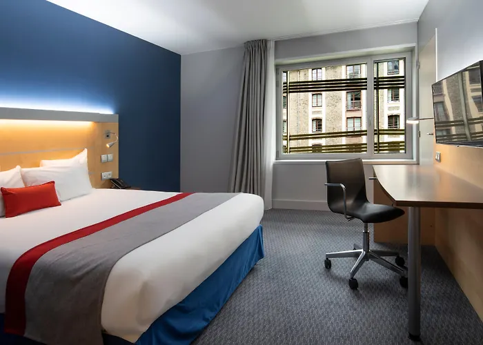 Holiday Inn Express -Canal De La Villette By Ihg