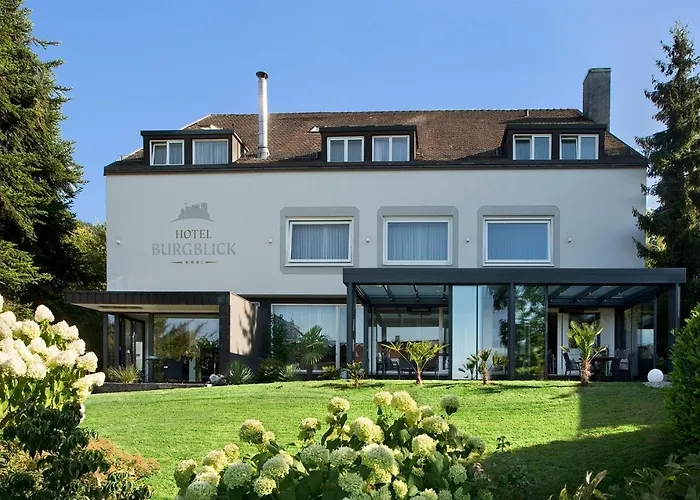 3 SterneHotel Burgblick