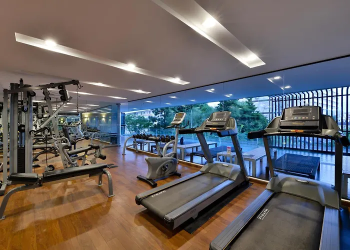 Aster Hotel And Residence By At Mind