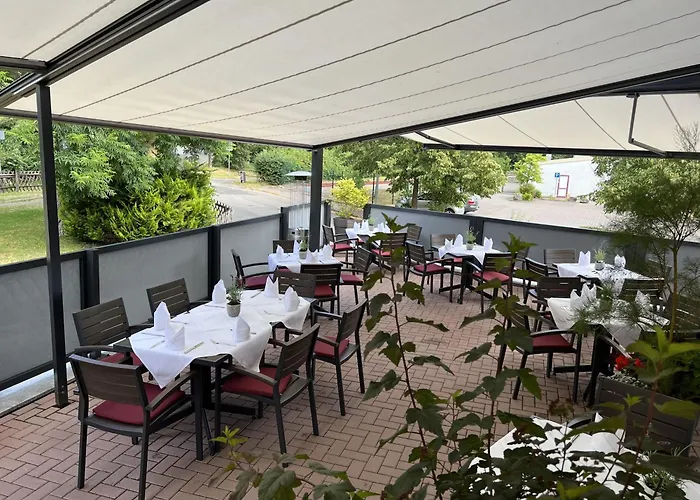 3-Sterne-Hotel: Teichhotel