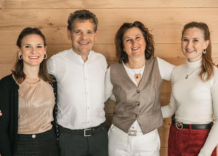 Garni Hotel Miara - Your Dolomites Home