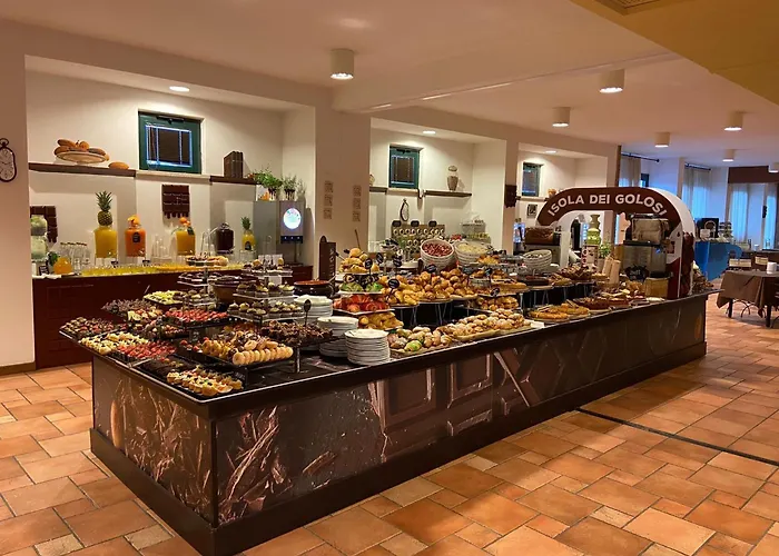  Chocohotel