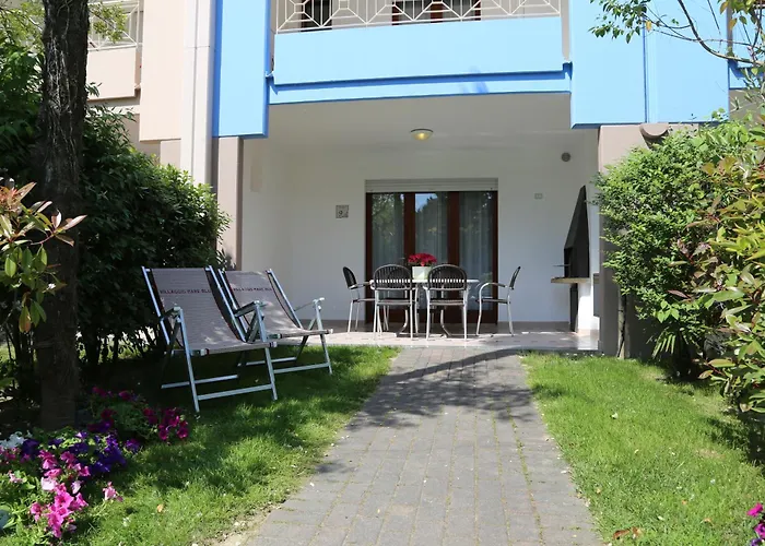 5-Sterne-Hotel: Villaggio Mare Blu