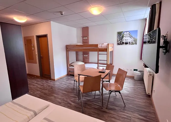 Zentrales Hotel: DJH-Gästehaus Bermuda3Eck