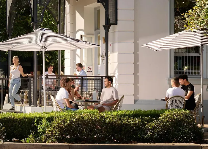 Hotel nahe College: The Pacific House