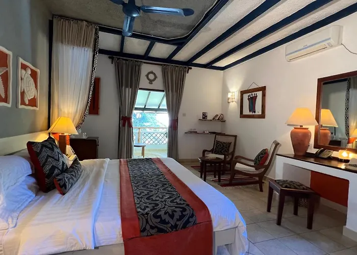 Pinewood Beach Resort&Spa