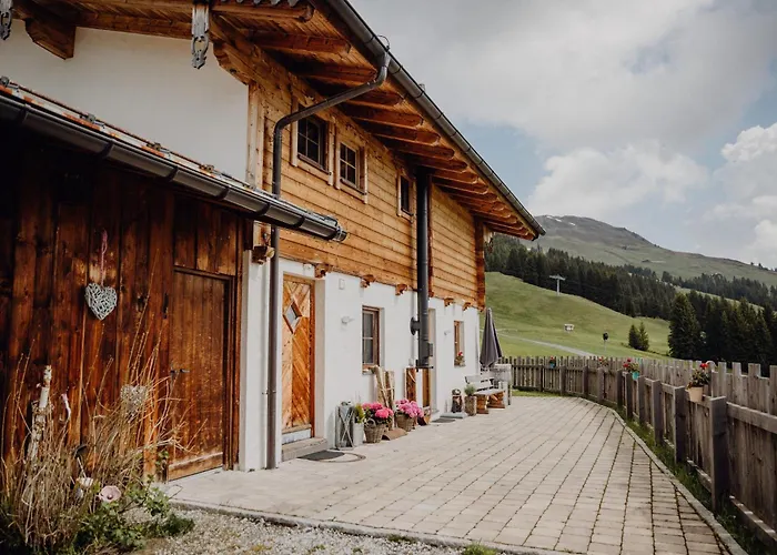 Haustierfreundliches Hotel: Wallegg Lodge - Alpine Premium Chalet - Ski In-Ski Out - Real Alpine Location Saalbach