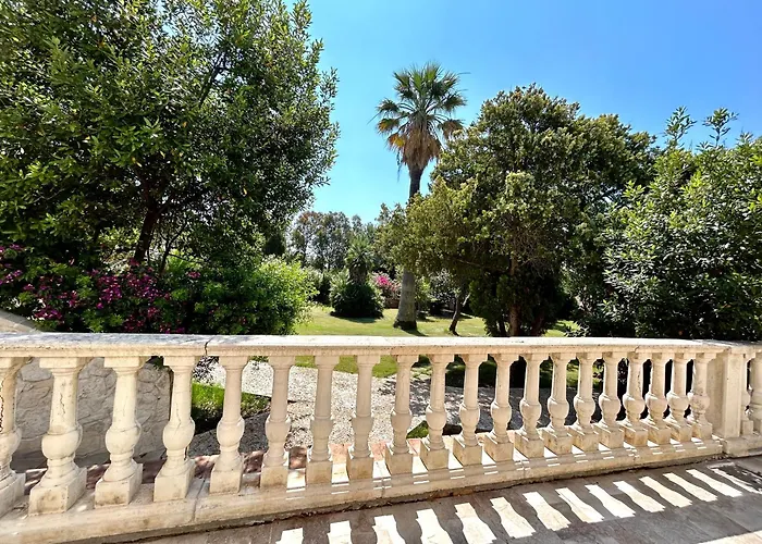  Villa Cavalieri Country