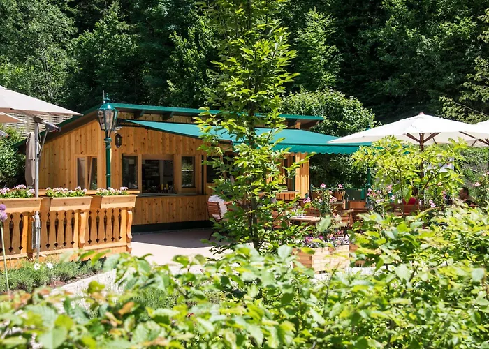 Familienhotel: Waldruhe - Bett, Frühstück&ein Lächeln