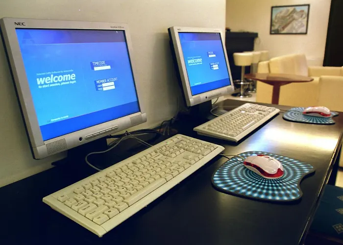 Resort: Economy Hotel