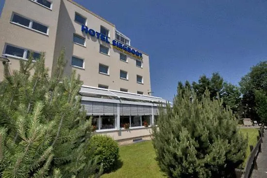 3 SterneHotel Stadt-gut- Siegboot