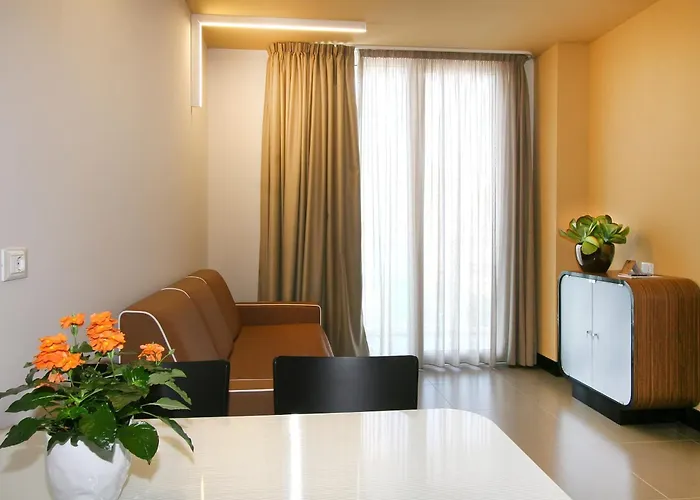 Resort: Residence Terminus