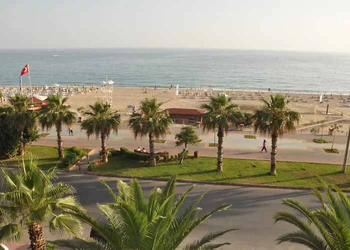 3-Sterne-Hotel: Kleopatra Celine Hotel