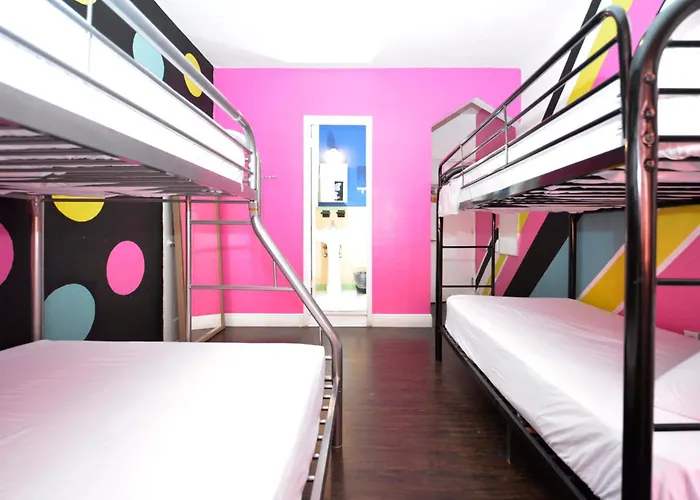 South Beach Rooms And