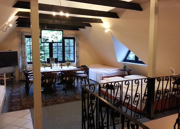 3-Sterne-Hotel: Altes Zollhaus am Klinikum