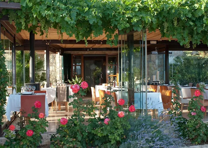 Jacuzzi-Hotel: Cases De Son Barbassa Hotel & Restaurant