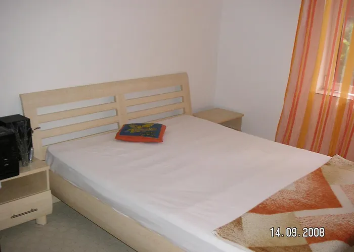 Emona Guest House