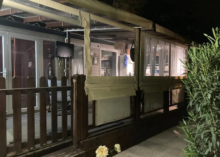 Günstiges Hotel: Mobil Home 3 Chambres, 6 Couchages, Ramatuelle St Tropez, Plage De Pampelonne