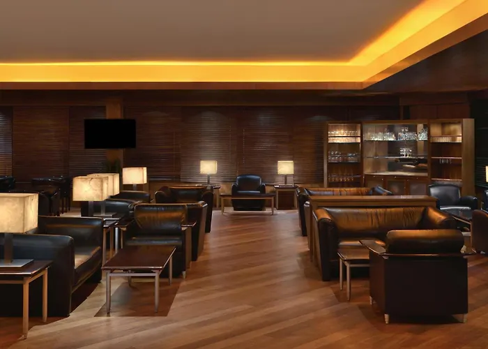  Le Meridien New Delhi