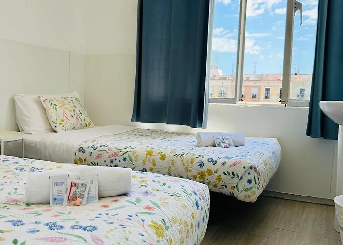 Ferienwohnungen mieten Central And Basic Universitat For Young Hostel