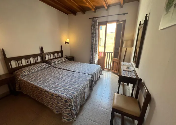 Günstiges Hotel: Hostal Restaurante Playa