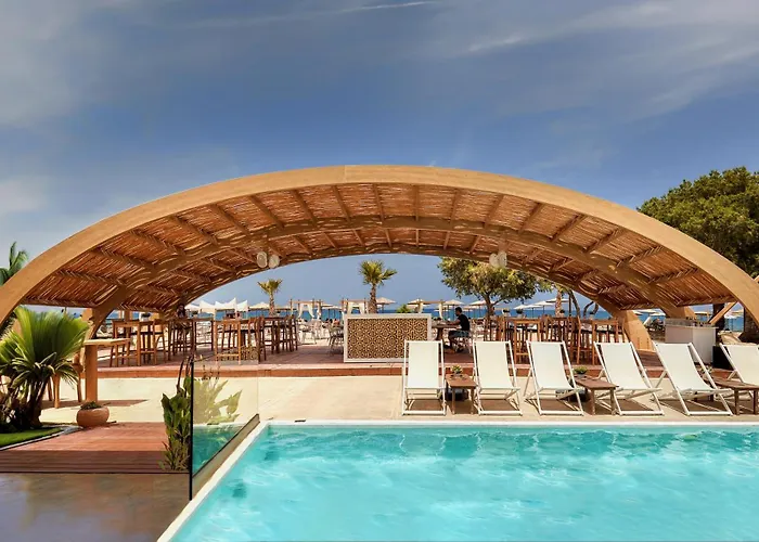 Enorme Teatro Beach