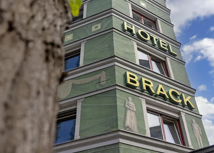 Hotel Brack