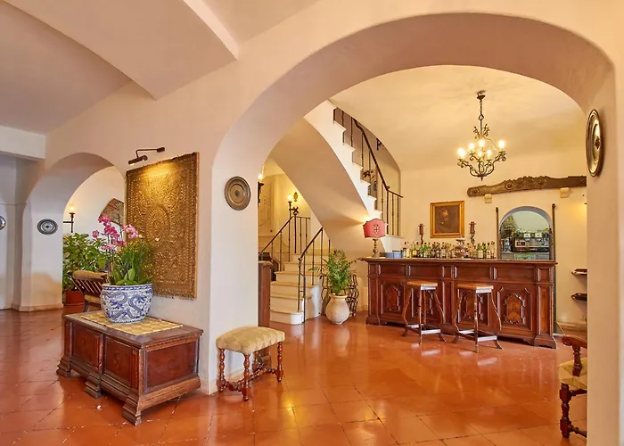 Hotel mit Tennis: Hotel Punta Est