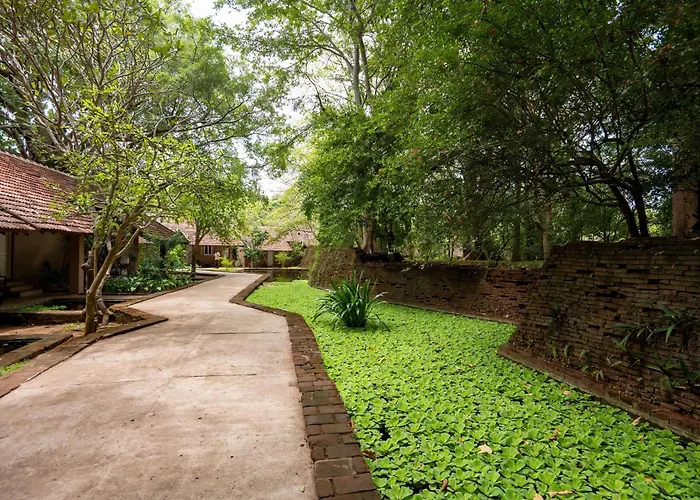 Hotel mit Pool: Sigiriya Village
