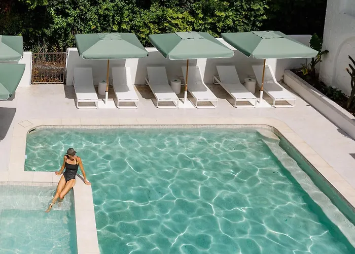 Motels Tamborine - Boutique