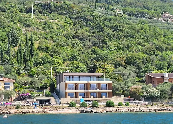 Hotel mit Pool: Attilio High Living Suites - Adults Only