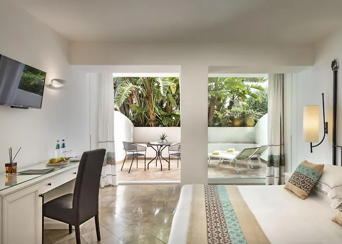 Wellness Hotels El Faro & Spa