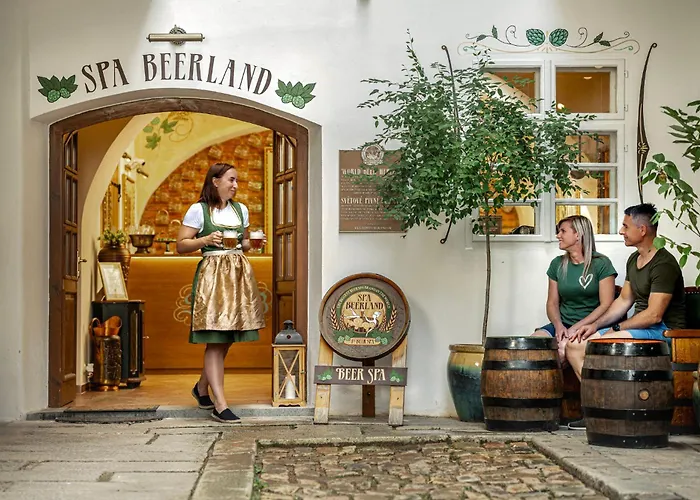 Spa Beerland - At The Golden Lamb