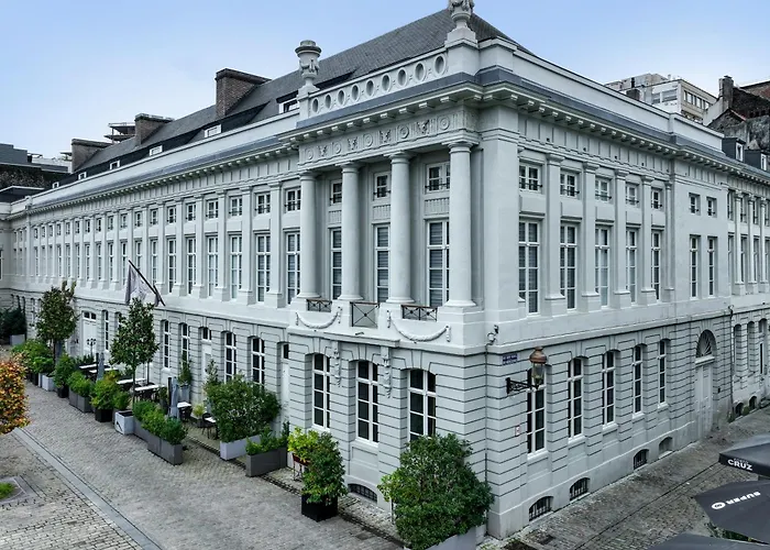 Hotel mit Pool: Juliana Hotel & Spa - Brussels Centre