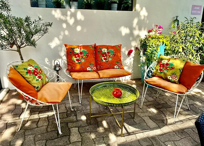 3-Sterne-Hotel: Cit'Hotel Le Louvre Orange