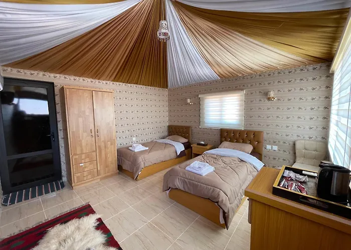 Familienhotels Desert Moon Camp