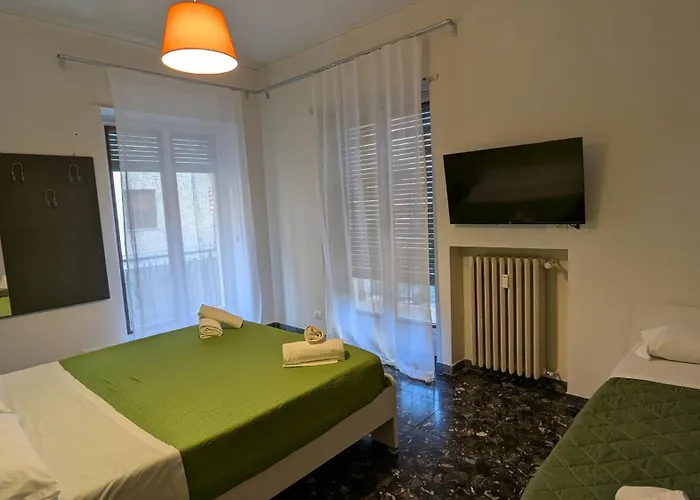 Gästehaus: Marconi Rooms And Apartments