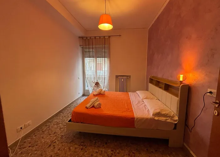 Gästehaus: Marconi Rooms And Apartments